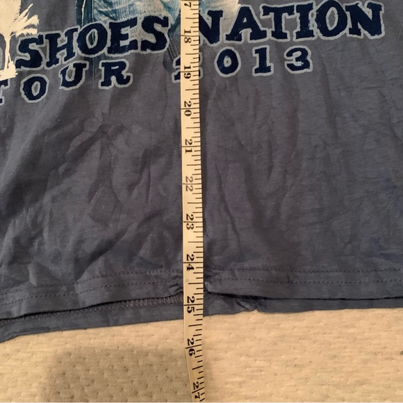 2013 Kenny Chesney No Shoes Nation tour tee. Small - Picture 6 of 6